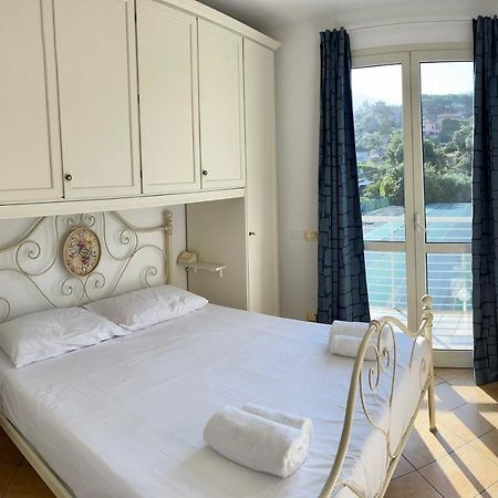 Casa Anselmo Διαμέρισμα Loano Εξωτερικό φωτογραφία