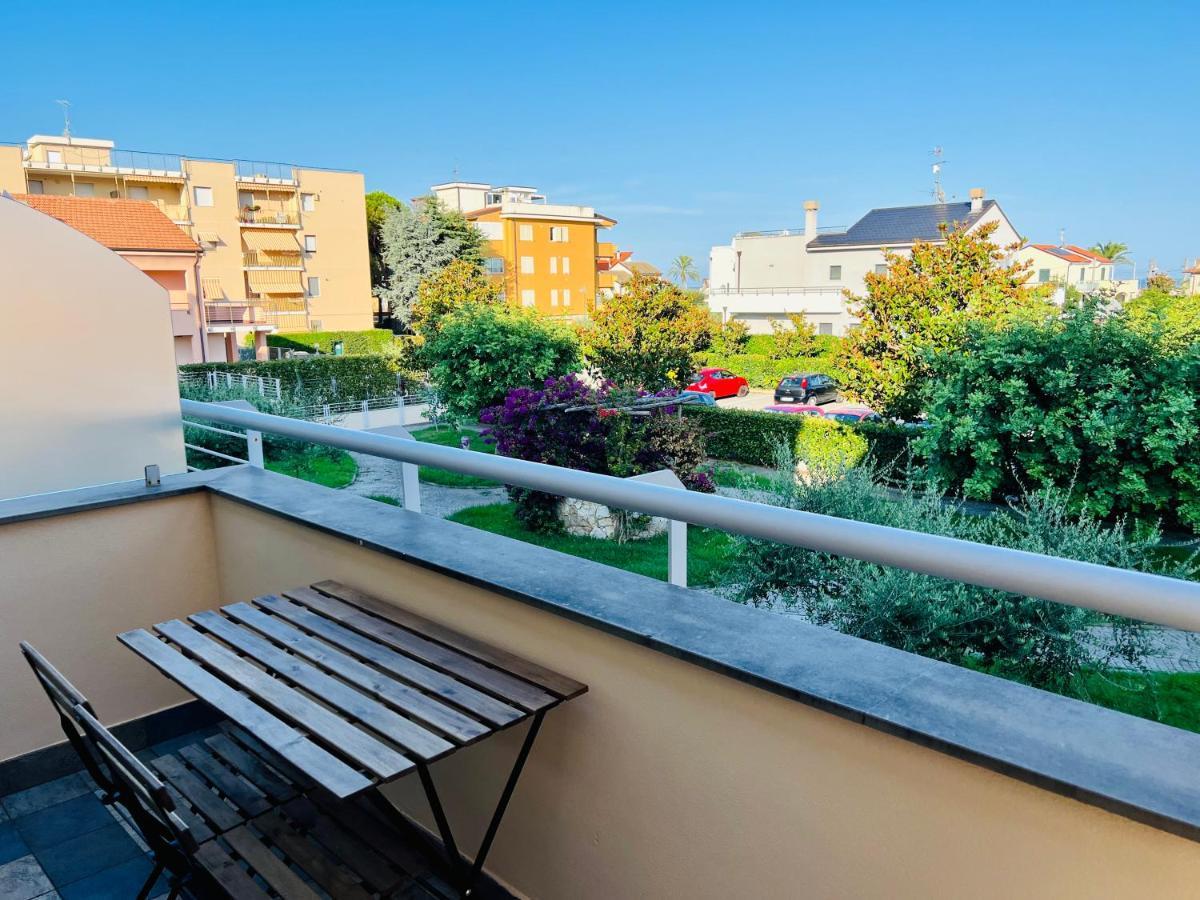 Casa Anselmo Διαμέρισμα Loano Εξωτερικό φωτογραφία